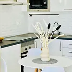 Canaryislandshost L Arena Apartment