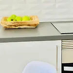 Canaryislandshost L Arena Apartment