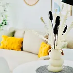 Canaryislandshost L Arena Apartment